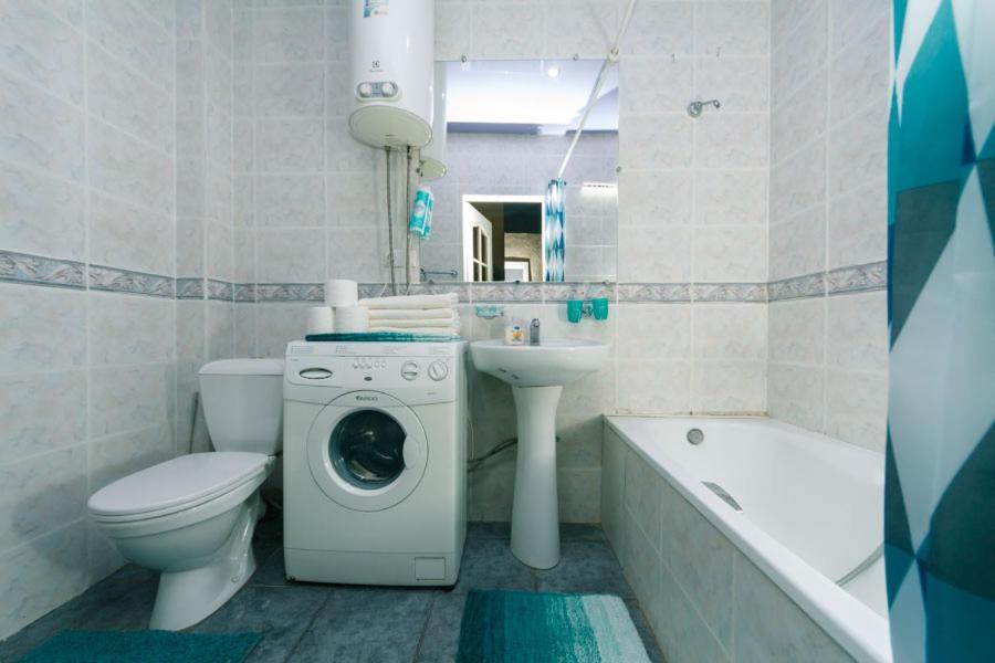Ferienwohnung Amazing Heart Of Kiev Exterior foto