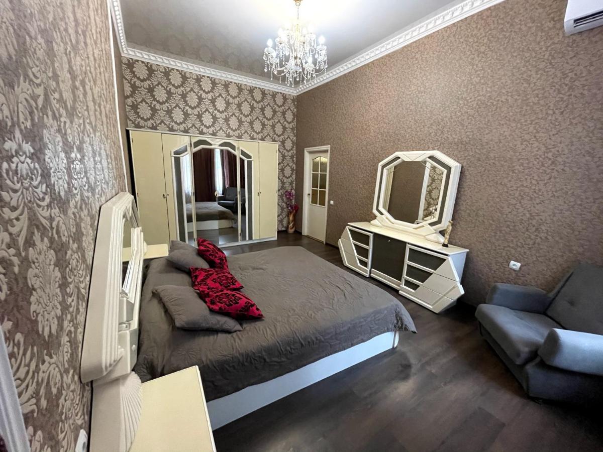 Ferienwohnung Amazing Heart Of Kiev Exterior foto